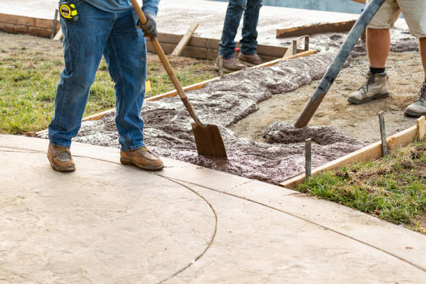 Best Concrete Pool Decks in Grants, NM